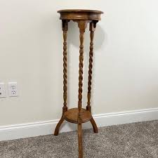 ASHLEY FURNITURE ~ Lingerie Chest | EstateSales.org