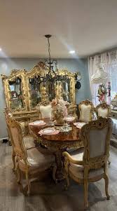 Beautiful Dinning Set & Leaving Room Set With Accesorios ...