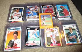 Sold at Auction: LARGE 33 CARD LOT OF HALL OF FAME BASEBALL ...