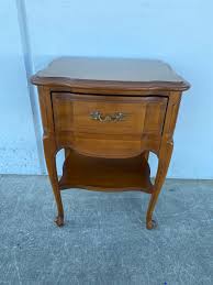 End/side table nightstand – Pacific Thrift Store