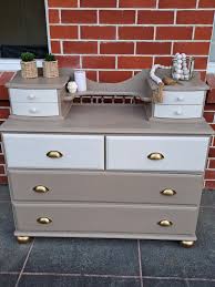 Finishing a cashmere and Algonquin paint project with touch ups