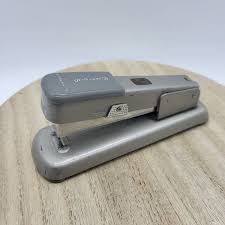 Vintage BATES 88 Stowaway Desktop Stapler with Staple ...
