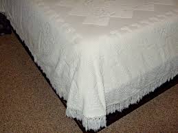 Vtg White Chenille Bedspread Quilt Fringe Boho Farmhouse ...