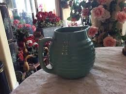 OVER AND BACK Yellow Wear Early Green Bee Hive Water Pitcher USA | eBay