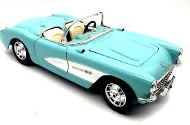 1957 Chevrolet Corvette Convertible 1:18 Die-Cast Model by ...