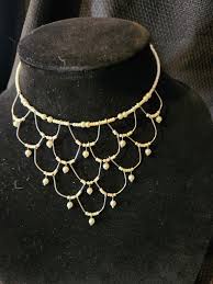 Memory Wire Necklace White Small - Etsy