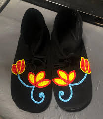 Handmade Traditional Floral Beaded Moccasins - Tanned ...