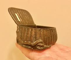 1920s BRONZE JB PAPERWEIGHT FISHING CREEL 4 FISH JENNINGS BROS FELT ANTIQUE | eBay