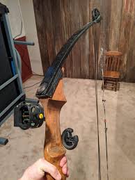 Anyone know what kind of bow this is and how much it might ...