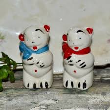 Shawnee Pottery Bear Salt and Pepper 1950's - Etsy