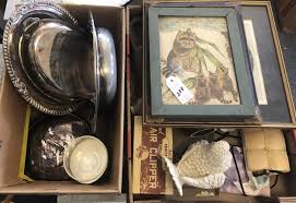 Lot - Assortment of various items including several plated ...