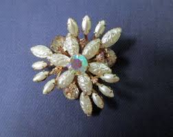 Starburst Gold Tone Pearl and Stones Brooch Pin BSK - Etsy