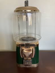 coin operated gum ball machine, green & gold, quarter, Silent ...