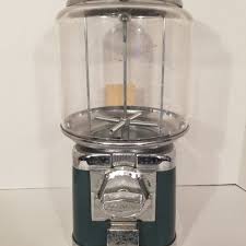 Beaver Gumball Machine — The Pop Culture Antique Museum