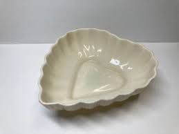 4.5'' Heart Shaped Bowl by Belleek Pottery - Ireland (TC) | eBay