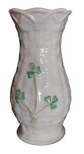 Belleek Kylemore 4.5 Inch Vase 2001-2007 Shamrock ...