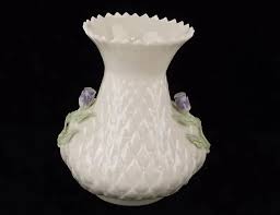 Vintage Irish Belleek 5.5" Thistle Layered Flowers Tulip Vase