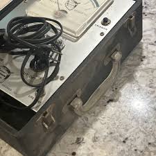 Vintage B&K Model 400 CRT Tester , Rejuvenator. Non Tested ...