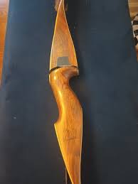 Howatt X-200 Traditional Wood Recurve Bow Right Hand 40lb ...