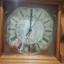 Vintage Battery Vintage Wood Mantel Clock Handmade USA Ohio Over 50 Years Old | eBay