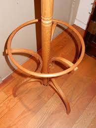 American Handcrafted White Oak Coat Stand For Sale at 1stDibs