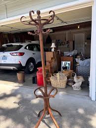 Allen 102DN bike carrier. I bought this to transport 2 road bikes on the back of a 1998 Chevy malibu that didn't have a large hitch for my normal rack. It attaches