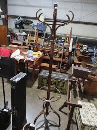 George Roman Auctioneers, Ltd. Auction Catalog - 3-22-23 WRA COLLECTIBLES AND ANTIQUE FURNITURE Online Auctions | Proxibid