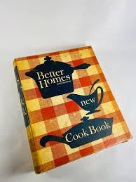 Better Homes and Gardens Cook book circa 1965 Red & white ...