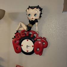Betty Boop Clock for Sale in Phoenix, AZ - OfferUp