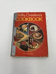 Betty Crocker's Cookbook 27th Printing 1976 Hardback Red Pie Vintage | eBay