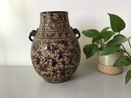 Archaistic Vase BIEN HOA 27 Cm Vietnam Circa 1950 - Etsy ...