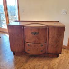 Vintage Beautility Cocktail Cabinet (DR-DW) | EstateSales.org