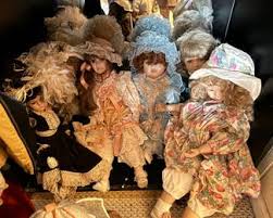 The Manalapan NJ Treasure Hunt Estate Sale starts on 10/10/2024