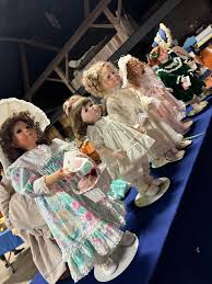 Auction of Turner Dolls in Bloomington, Indiana