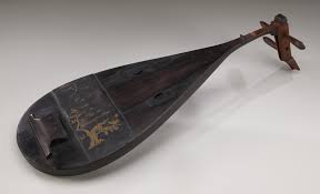 Four-string biwa, Japan | Mia