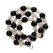 AJD 36 Inch Long and Lovely Silvery Pearls and Black Onyx Necklace For Sale at 1stDibs | how to wear long pearls, 36 inch pearl necklace