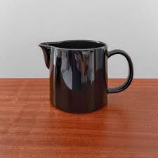Arabia Finland Teema Black Jug | Nordic Wares Store