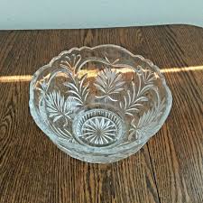 Vintage Full Leaded Crystal Fifth Avenue Scalloped Bowl with Leaves, Fans, Solid