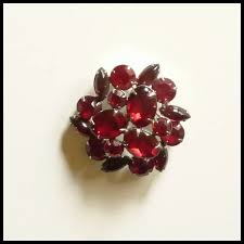 Weiss Cluster Red Jelly Belly Pin Brooch. For Sale at Ruby Lane