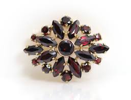 Yellow Gold Brooch Garnet Gemstones Round + Navette 333 – 8Kt -D- 3.1Cm X 2.5Cm | eBay