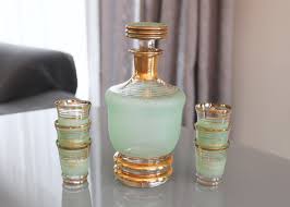 GREEN CARAFE & 6 GLASSES Vintage/ Glass Decanter With 6 Shot Vodka Glasses/ Russian Vintage Drinks Serving/ Ussr - Etsy