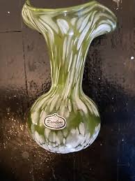 Vintage Rainbow Hand Blown Peridot Bud Vase White ...