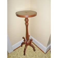 Vintage 1970s Victorian Style Walnut Stand / Pedestal | Chairish