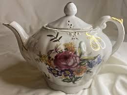 Vintage Musical Pouring Teapot - Flowers and Gold Trim ...