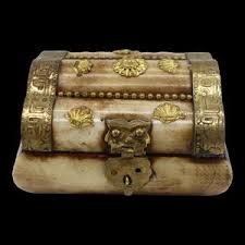 Carved Horn Box - Etsy New Zealand