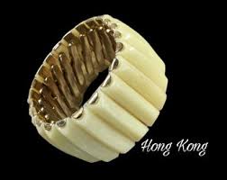 Signed HONG KONG Pale Yellow Thermoset Lucite ...