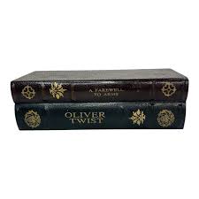 Vintage Book Safe Box – Oliver Twist & A Farewell to Arms ...