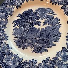 Woodland Plate. Made In England. Genuine Hand Engraving. 9 ...