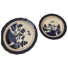Similar Items to Two Royal Doulton Real Old Willow wall ...