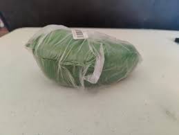 NEW Tupperware Forget Me Not Green Pepper Chile Keeper FREE ...